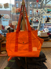 Load image into Gallery viewer, Miles Pet Carrier Bag