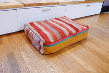 Load image into Gallery viewer, One of a Kind Peruvian Vintage Pet Bed Cover (Store pick up only)