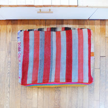 Load image into Gallery viewer, One of a Kind Peruvian Vintage Pet Bed Cover (Store pick up only)