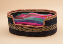 Load image into Gallery viewer, Sprawler Handwoven Dog Bed Basket - Peach Top (Store pick up only)
