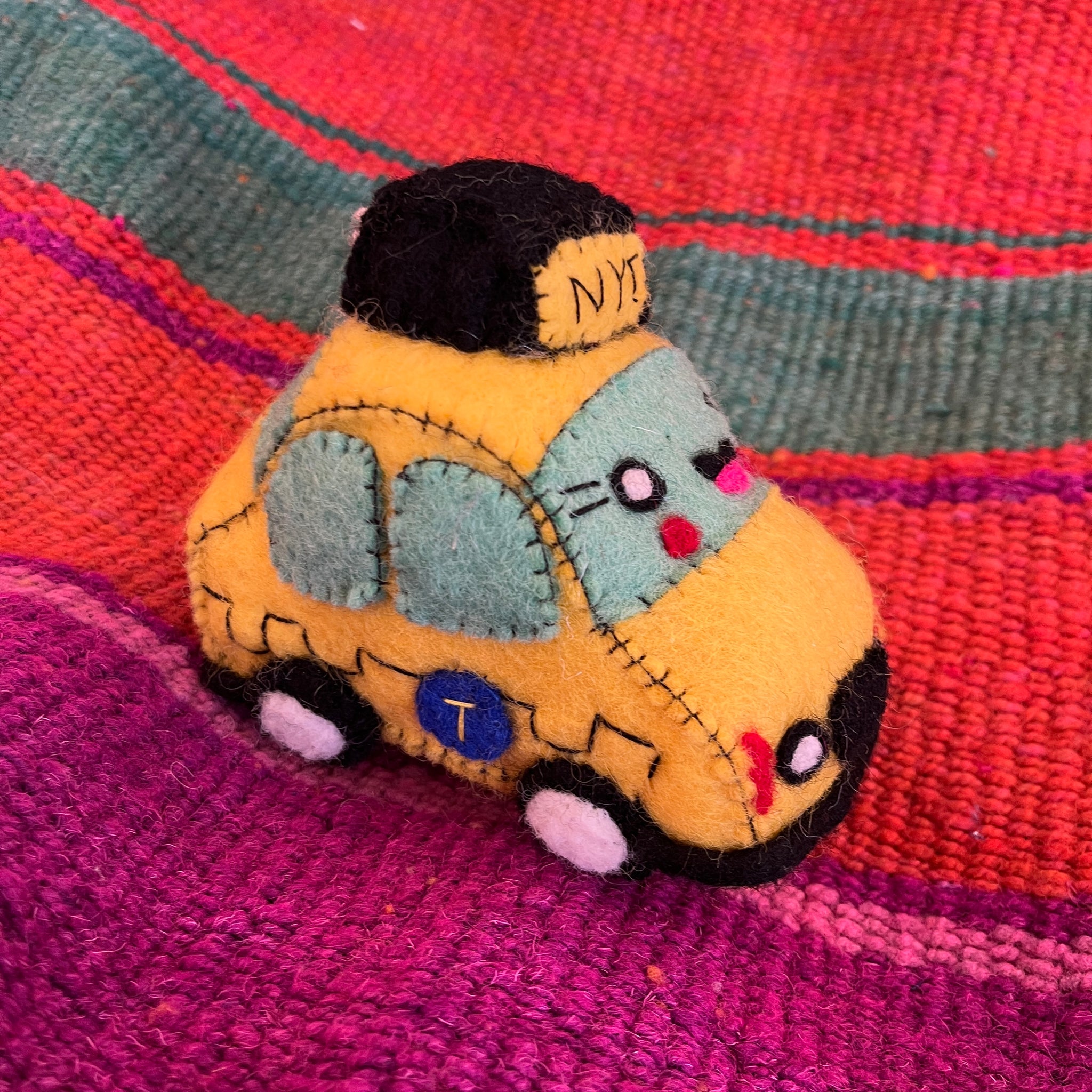 NYC Taxi Toy – Gone to the Dogs NY