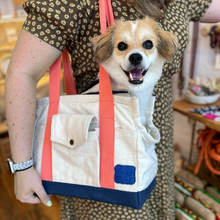 Load image into Gallery viewer, Miles Pet Carrier Bag
