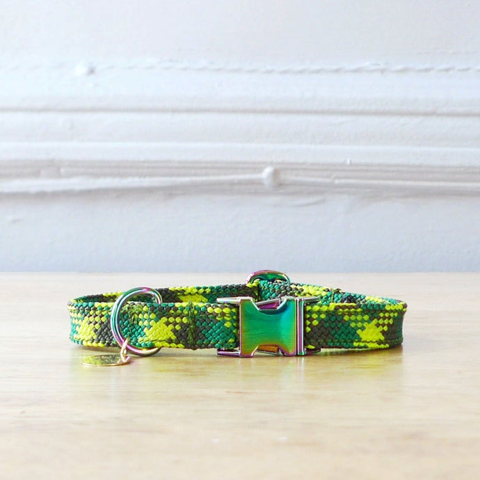 Green rope collar for dog or cat